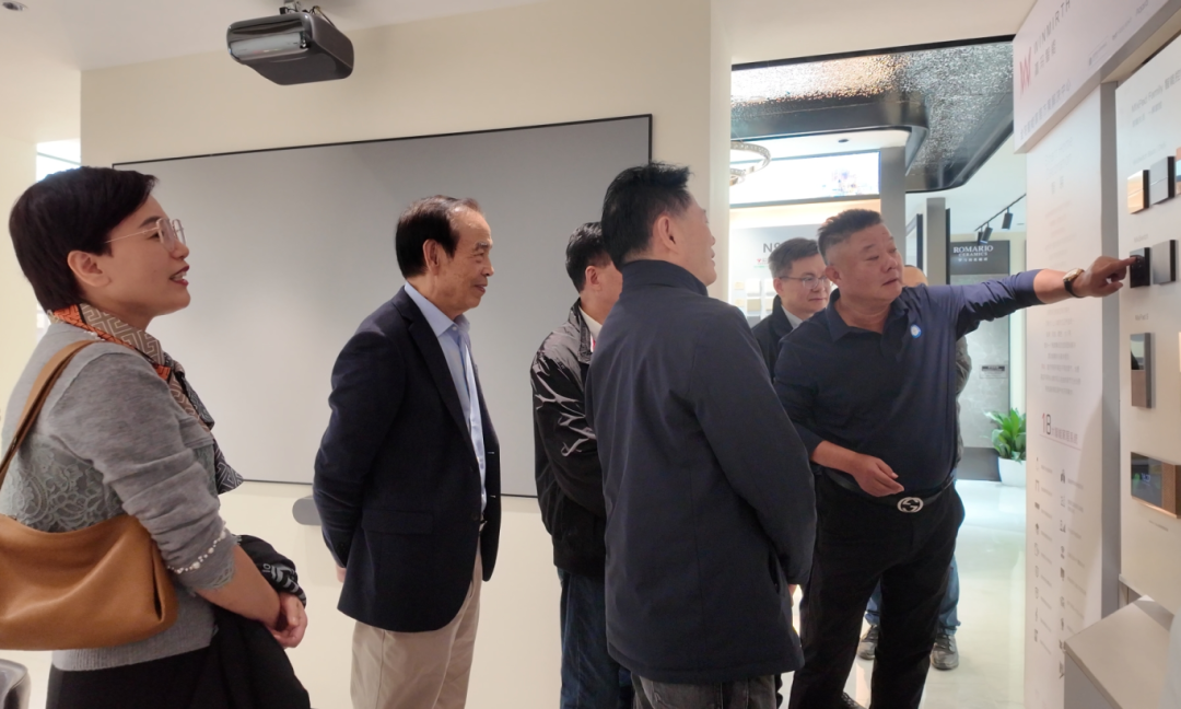 1762832143154225.png 微信圖片_2025-11-11_113226_844.png